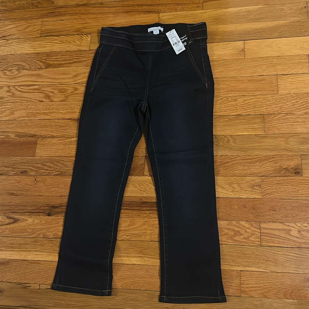 New York & Company Cropped Legging Stretch New with Tag (NWT)